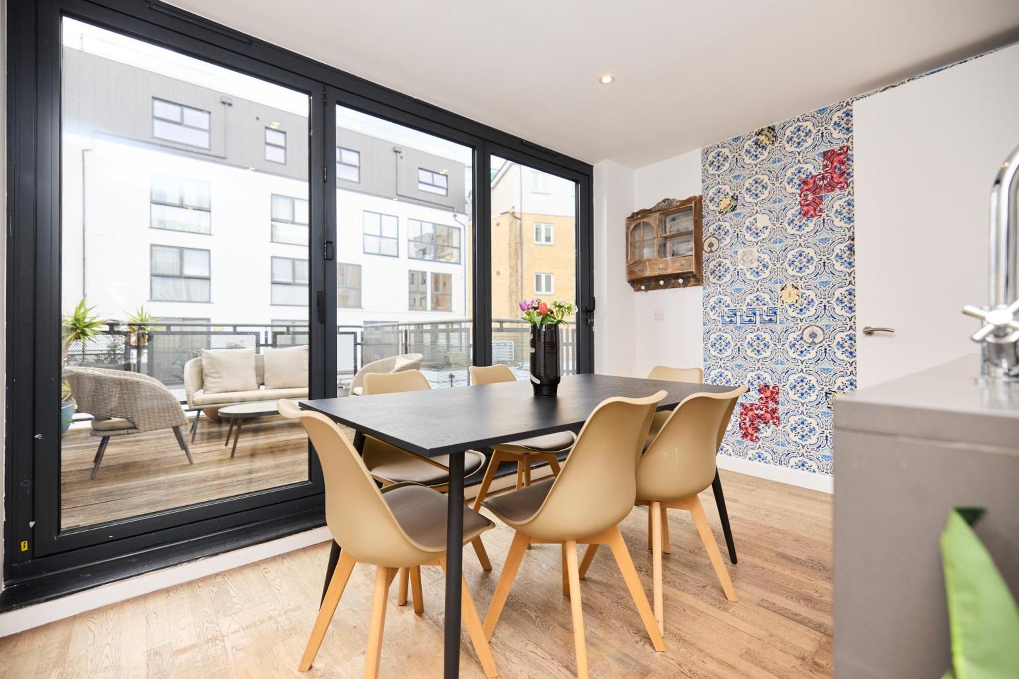 Apartment The Kensal Wonder - Bright 2bdr Flat With Balcony